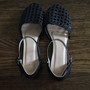 Girls sandals
